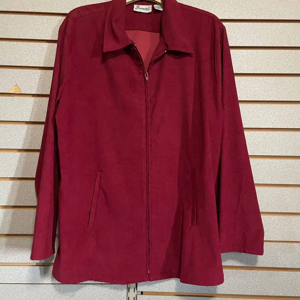 Joanna Burgundy Floral Textured Full Zip Jacket Women's‎ Size L Lined pockets